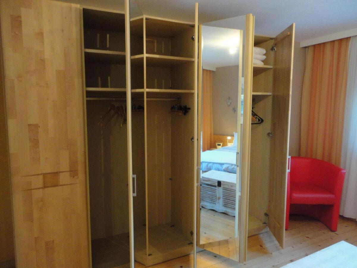 Apartment Bei Anna Schlitters Exterior foto
